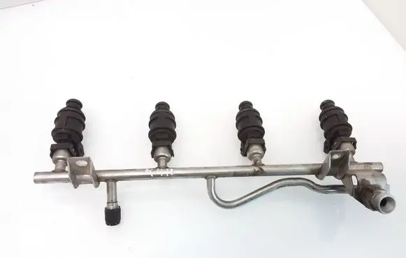 Opel Vectra B Fuel main line pipe