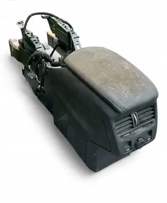 Citroen DS5 Center console 