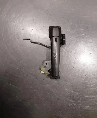 Suzuki Grand Vitara II Front door exterior handle