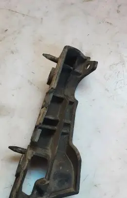 Audi A4 S4 B8 8K Front bumper mounting bracket 8K0807284