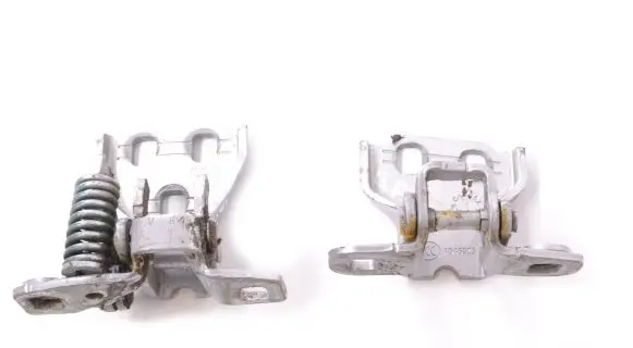 Jeep Grand Cherokee (WK) Rear door lower hinge