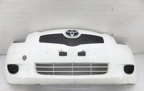 Toyota Yaris Front bumper