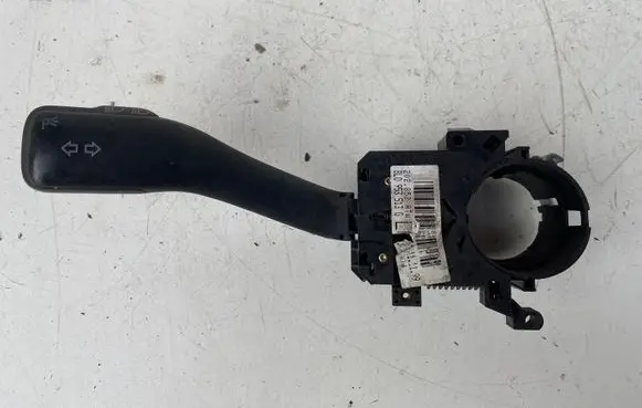 Audi A6 S6 C5 4B Indicator stalk 8LO953513G
