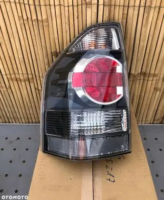 Mitsubishi Pajero Rear/tail lights 8330A569