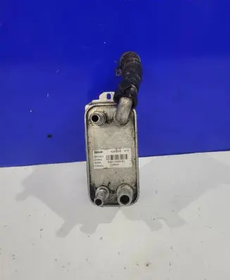 Volvo XC60 Engine oil radiator 6G917A095AD