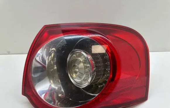 Volkswagen PASSAT B6 Rear/tail lights 3C9945096N