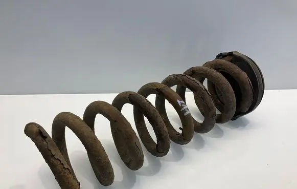 Mercedes-Benz E W211 Rear coil spring