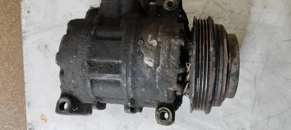 Volkswagen PASSAT B5.5 Air conditioning (A/C) compressor (pump) 4472208144 4B0260805C 7SBU16C