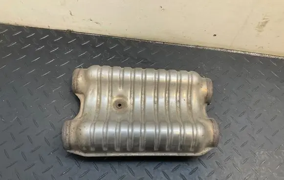 BMW 7 F01 F02 F03 F04 Muffler/silencer 7578187 10218010