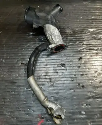 Intercooler hose/pipe