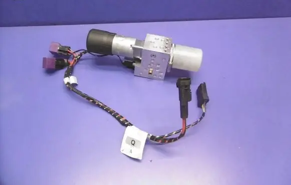 Peugeot 207 CC Vacuum pump 9674392280 144229