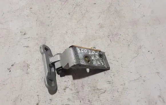 Volvo S60 Front door upper hinge 31662716