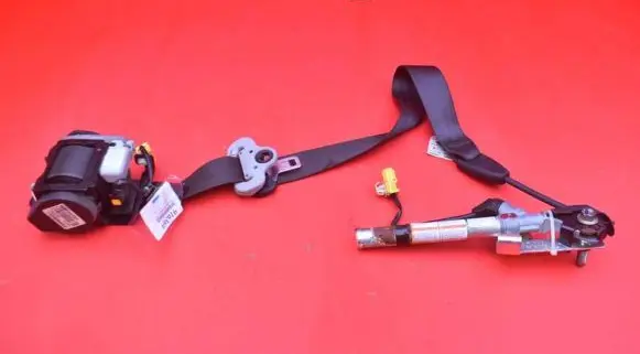 Honda CR-V Front seatbelt 607452400A