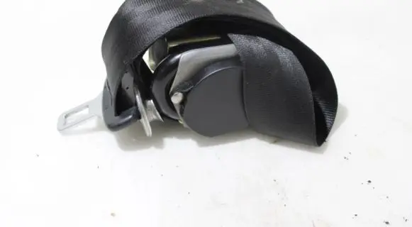 Audi A3 S3 8P Front seatbelt