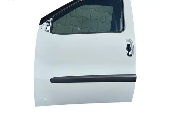 Opel Combo D Front door 20260519HCR1319