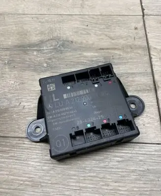 Mercedes-Benz C W204 Door control unit/module A2129003906 29029902 128208526