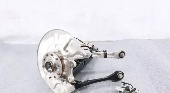 BMW M5 Rear wheel hub spindle/knuckle 7885734 7883690 7885732