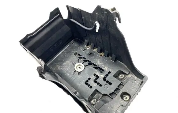 Battery box tray