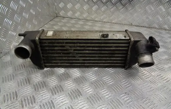 KIA Ceed Intercooler radiator 28270-2A610