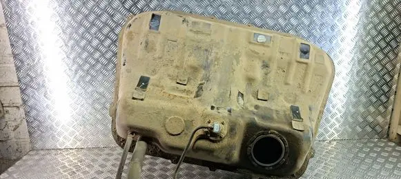 Hyundai i40 Fuel tank 311003Z900