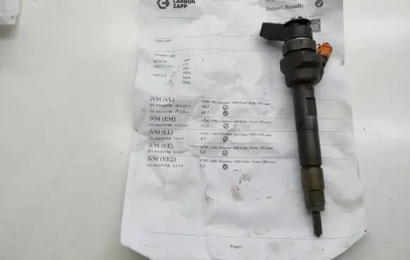 Mini Cooper Countryman R60 Fuel injector 0445110401