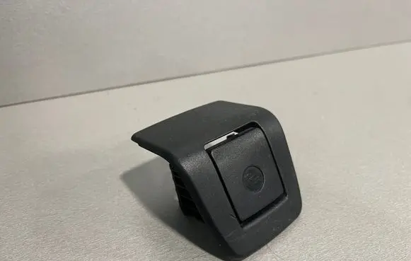 BMW 3 E92 E93 ISOFIX cover 9112422