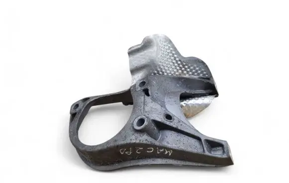 Porsche Macan (95B) Engine mounting bracket 95B399332B