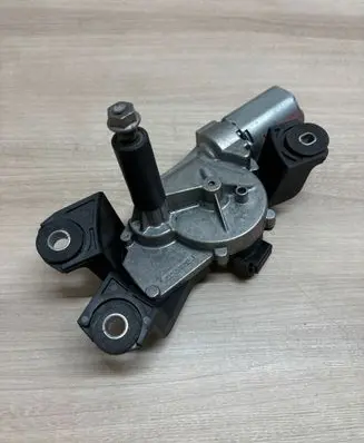 Hyundai Tucson IV NX4 Rear window wiper motor 31349380