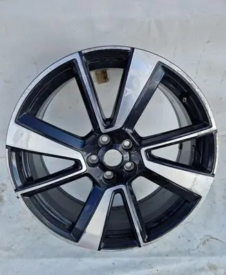 Volvo V60 R20 alloy rim 31680896