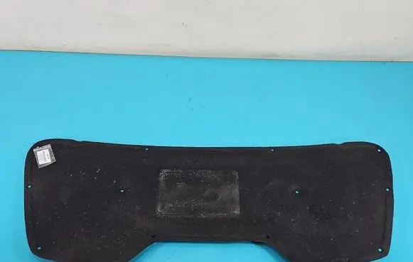Engine bonnet/hood sound/heat insulation