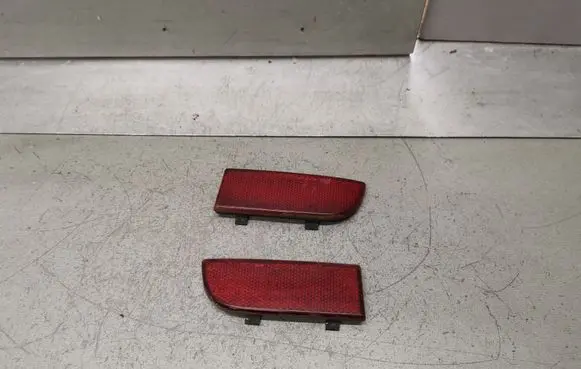 Mercedes-Benz Vito Viano W639 Rear tail light reflector A6398260040 A6398260140