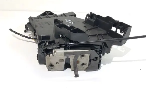 Volvo V60 Rear door lock 31301743