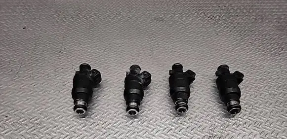Peugeot 406 Fuel injectors set 03172MA