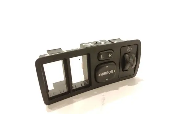 Toyota Avensis T250 Wing mirror switch 183574