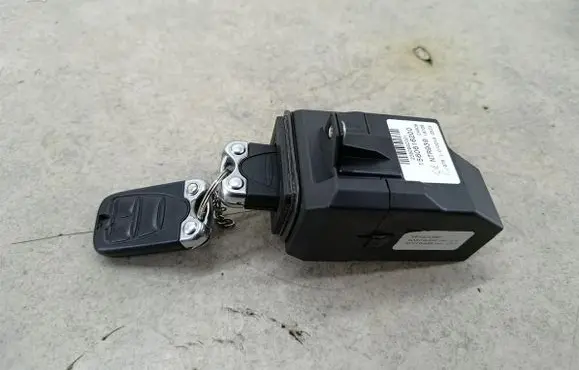 Alfa Romeo 159 Ignition lock 1560616200