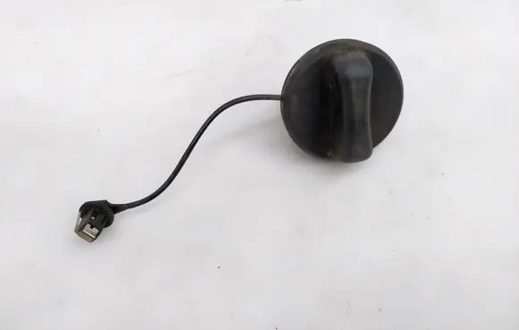 Nissan Juke II F16 Fuel tank filler cap 