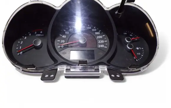 KIA Sorento Speedometer (instrument cluster) 940132P630