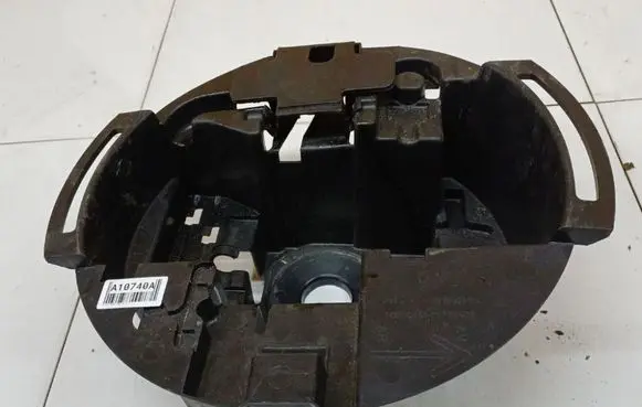Renault Scenic II - Grand scenic II Spare wheel section trim 8200233704