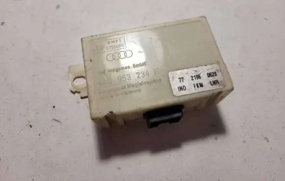 Audi A4 S4 B5 8D Immobilizer control unit/module 4A0953234F 0750491 721960628