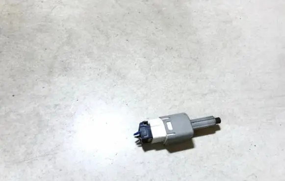 Toyota RAV 4 (XA30) Brake pedal sensor switch