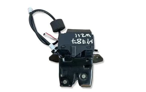 Mercedes-Benz E W211 Tailgate/trunk/boot lock/catch/latch A1717500085