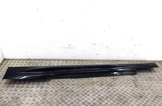 BMW 6 F12 F13 Sill 8050415