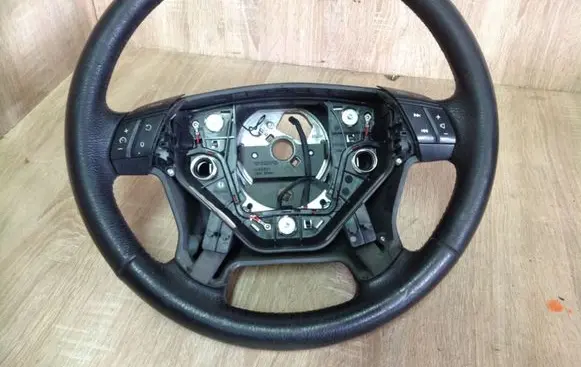 Volvo XC90 Steering wheel 8666891