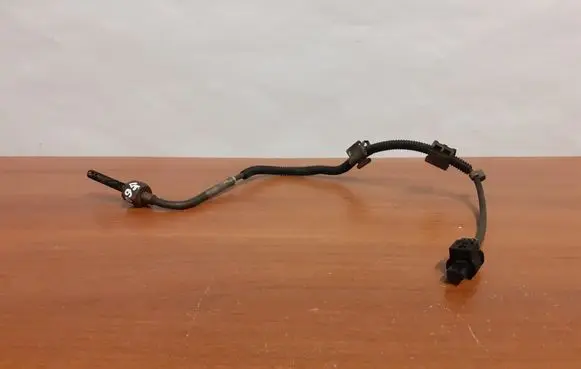 Mercedes-Benz E W212 Exhaust gas temperature sensor A0081532728 8095