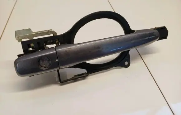 Mitsubishi Outlander Front door exterior handle
