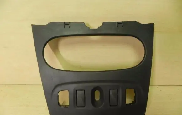 Dacia Sandero Radio/GPS head unit trim 275003978R I3075