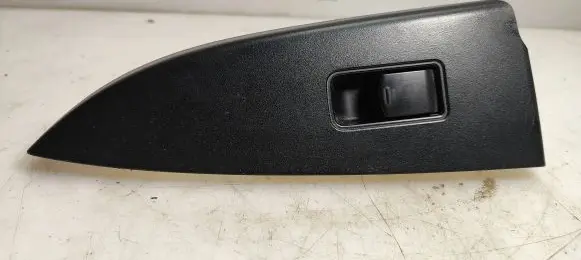 Subaru Outback Electric window control switch 94263AJ050