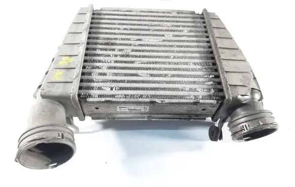 Volkswagen Phaeton Intercooler radiator 3D0145785