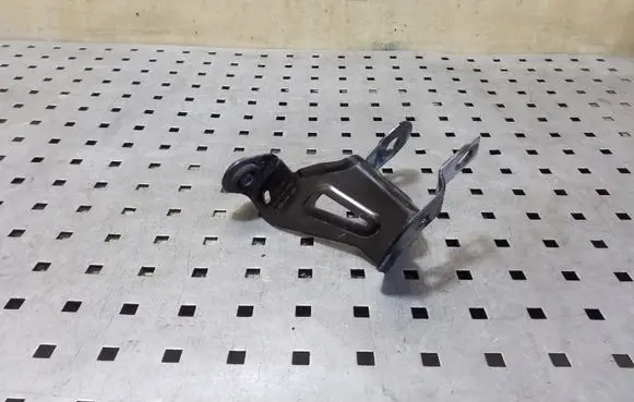 Renault Trafic III (X82) Power steering pump mounting bracket 996947948R