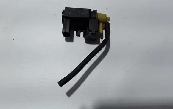 Volvo XC90 Turbo solenoid valve 31480559